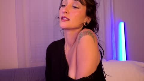 lola_la_lita online show from May 8, 2026, 8:14 pm