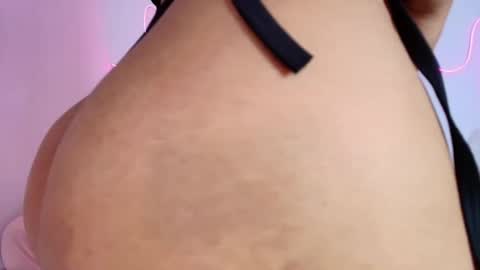 Snapshot of lola_lustrum chatting on April 15, 2026, 6:15 pm lola_lustrum online show from April 15, 2026, 6:15 pm