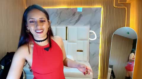 Lola online show from March 19, 2026, 8:46 pm