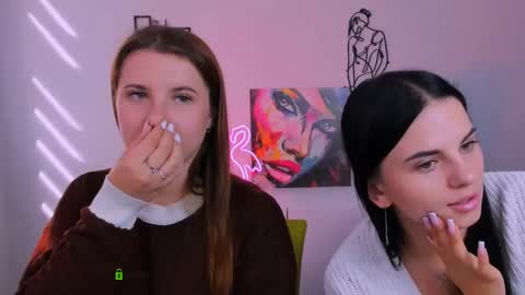 Snapshot of lola_swon chatting on September 26, 2025, 9:02 am Lola online show from September 26, 2025, 9:02 am