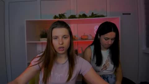 Snapshot of lola_swon chatting on October 11, 2025, 7:01 pm Lola online show from October 11, 2025, 7:01 pm