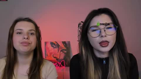 Snapshot of lola_swon chatting on October 16, 2025, 7:15 pm Lola online show from October 16, 2025, 7:15 pm