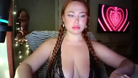 Snapshot of lolaamint_ chatting on July 28, 2026, 3:21 pm LolaaMint online show from July 28, 2026, 3:21 pm