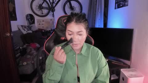 Snapshot of lolaasmith_21 chatting on March 23, 2026, 8:24 pm lolaasmith_21 online show from March 23, 2026, 8:24 pm