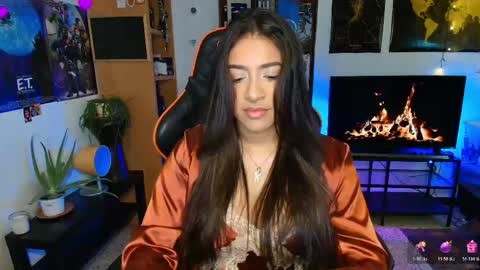 Snapshot of lolaasmith_21 chatting on May 4, 2026, 7:43 pm lolaasmith_21 online show from May 4, 2026, 7:43 pm