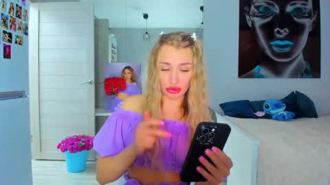 Snapshot of lolabani675452 chatting on November 30, 2025, 1:15 pm lolabani675452 online show from November 30, 2025, 1:15 pm
