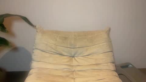 Frt Pr1ncess online show from October 24, 2025, 4:20 am