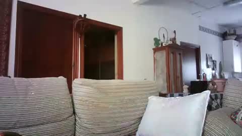 LOLA HUESO y ERIC online show from February 24, 2025, 9:21 am