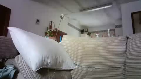 LOLA HUESO y ERIC online show from November 12, 2025, 10:04 am