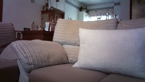 LOLA HUESO y ERIC online show from December 21, 2025, 9:49 am