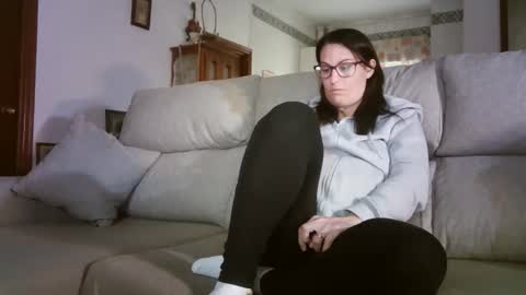 Snapshot of lolahueso chatting on March 5, 2026, 10:11 am LOLA HUESO y ERIC online show from March 5, 2026, 10:11 am