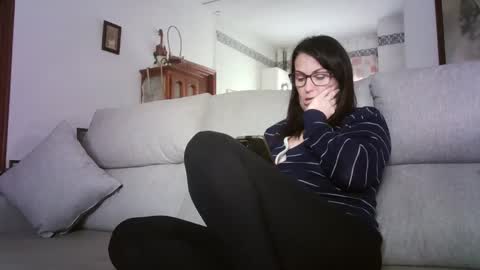 Snapshot of lolahueso chatting on March 8, 2026, 10:30 am LOLA HUESO y ERIC online show from March 8, 2026, 10:30 am