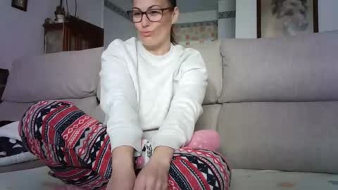 Snapshot of lolahueso chatting on March 31, 2026, 8:26 am LOLA HUESO y ERIC online show from March 31, 2026, 8:26 am