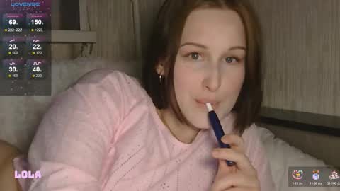 Snapshot of lolalibellule chatting on October 21, 2025, 11:05 pm Lola online show from October 21, 2025, 11:05 pm