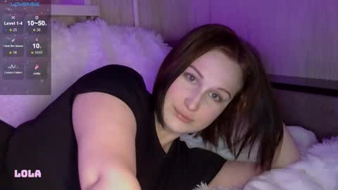 Snapshot of lolalibellule chatting on November 9, 2025, 7:12 pm Lola online show from November 9, 2025, 7:12 pm