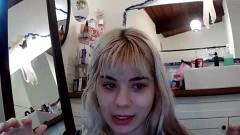 Snapshot of lolalixx6969 chatting on March 5, 2026, 11:01 pm Lola Lixx online show from March 5, 2026, 11:01 pm