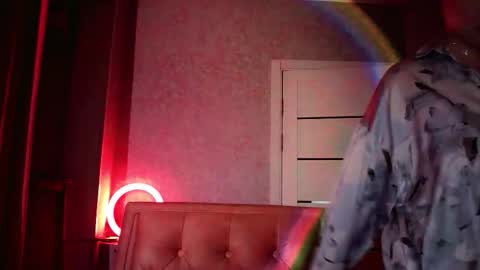 Snapshot of lolamint_ chatting on September 27, 2025, 3:17 pm Lola online show from September 27, 2025, 3:17 pm