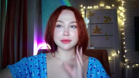 Snapshot of lolamint_ chatting on October 16, 2025, 12:39 pm Lola online show from October 16, 2025, 12:39 pm