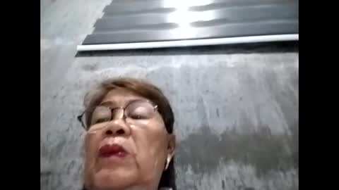 tey online show from November 25, 2025, 9:48 pm