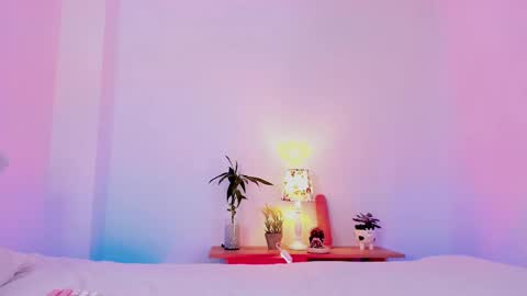 Snapshot of lolap_ chatting on March 12, 2025, 7:38 pm Lola online show from March 12, 2025, 7:38 pm