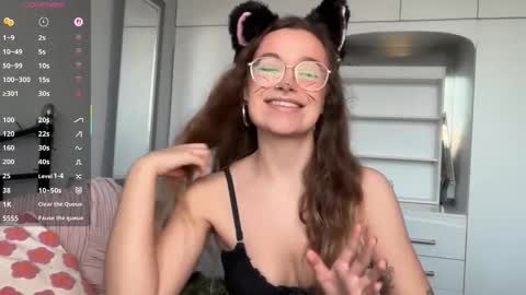 Lolatheangel online show from December 22, 2025, 2:36 pm