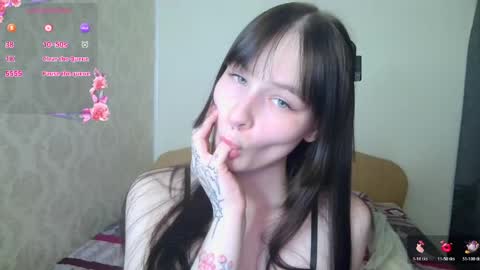 Lola online show from May 28, 2026, 7:33 pm