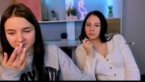 Snapshot of lole_ti chatting on January 10, 2026, 7:26 pm lole ti online show from January 10, 2026, 7:26 pm