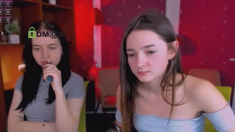 Snapshot of lole_ti chatting on February 20, 2026, 7:58 pm lole ti online show from February 20, 2026, 7:58 pm