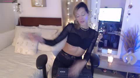 Dear tippers follow me on my new cb account lennarogers online show from November 15, 2025, 12:19 am