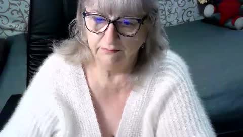LolkaAlyss online show from February 2, 2025, 7:30 am