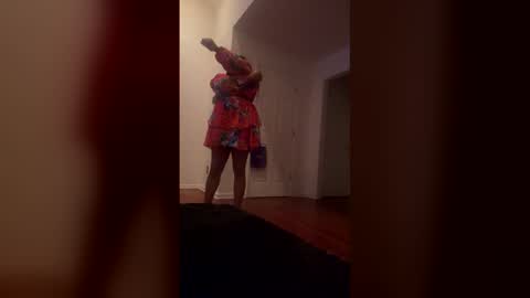 lollasweets online show from December 21, 2025, 8:54 am