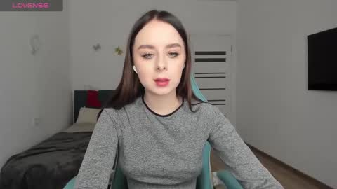 lolli online show from January 2, 2025, 2:35 pm