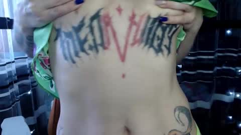 Snapshot of lollifox_1 chatting on February 18, 2026, 5:58 am Lisa online show from February 18, 2026, 5:58 am