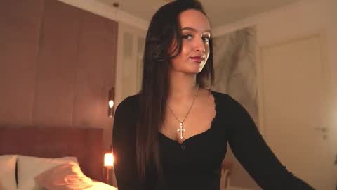 Snapshot of lolly_neal chatting on March 6, 2026, 4:14 pm Lolly online show from March 6, 2026, 4:14 pm