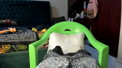 Snapshot of lolly_preety chatting on June 12, 2026, 1:54 pm lolly_preety online show from June 12, 2026, 1:54 pm