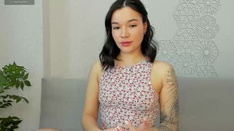 Snapshot of lolly_turner chatting on April 2, 2026, 3:48 am lolly_turner online show from April 2, 2026, 3:48 am