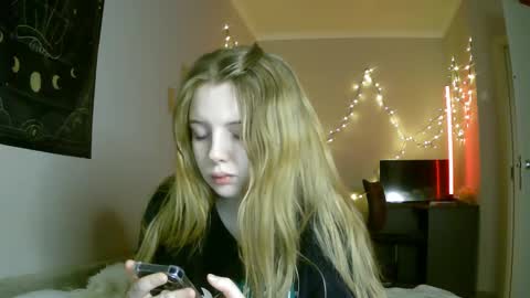 Lilly online show from January 18, 2025, 12:57 am