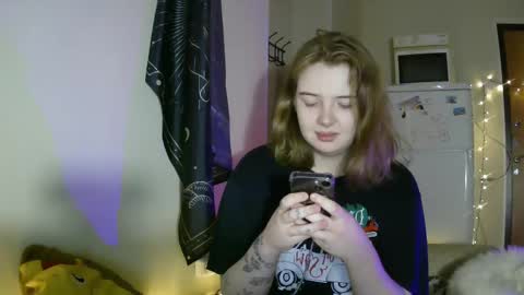 Lilly online show from February 11, 2025, 5:29 pm