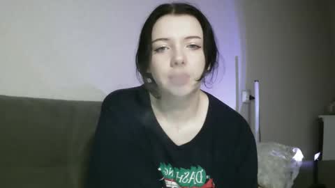 Lilly online show from November 22, 2025, 3:44 pm