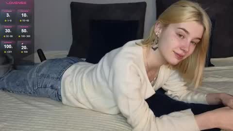 Eva online show from November 18, 2025, 7:18 pm