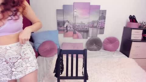 Snapshot of lolomercier chatting on October 26, 2025, 5:19 pm LoloMercier online show from October 26, 2025, 5:19 pm