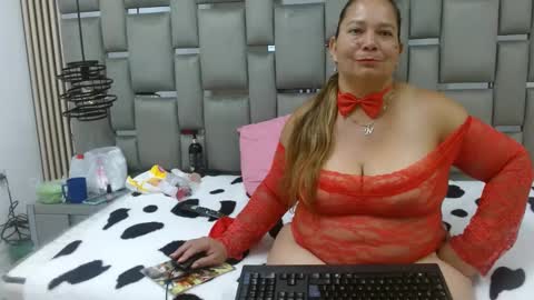 loly47 online show from September 18, 2025, 3:58 pm