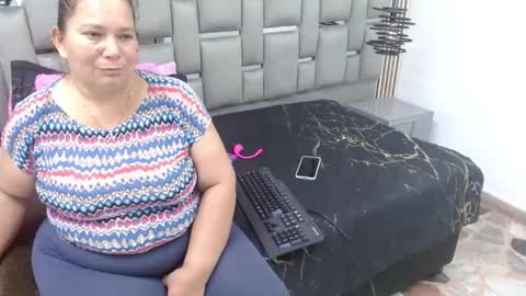 loly47 online show from October 22, 2025, 12:22 am