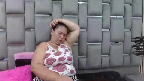 loly47 online show from October 24, 2025, 11:34 pm