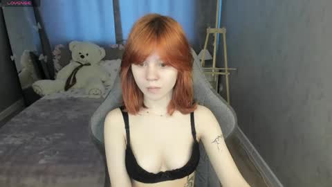 Loly online show from April 25, 2026, 1:08 am