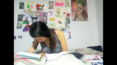 Snapshot of loly_pink_ chatting on January 22, 2025, 12:27 am Loly online show from January 22, 2025, 12:27 am