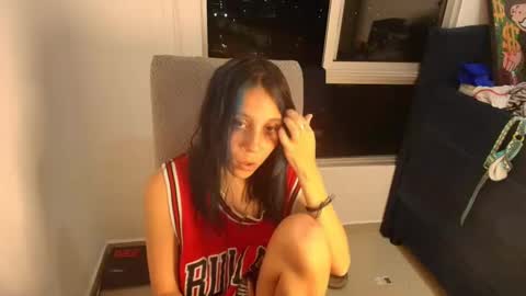 Snapshot of loly_pink_ chatting on March 10, 2025, 1:45 am Loly online show from March 10, 2025, 1:45 am