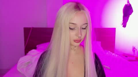 Kari online show from May 1, 2026, 12:32 pm
