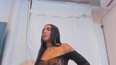 lolypo61700 online show from January 28, 2025, 1:29 am