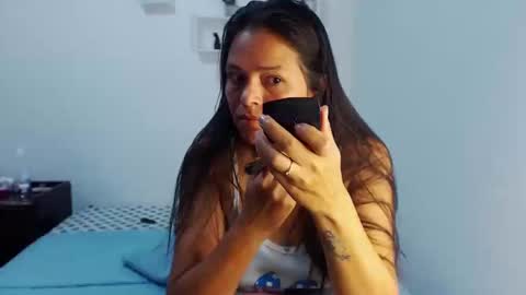 Snapshot of lolyta_mature1 chatting on December 3, 2024, 4:17 pm Lolyta mature1 online show from December 3, 2024, 4:17 pm
